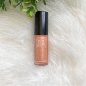 Trust fund beauty lip gloss